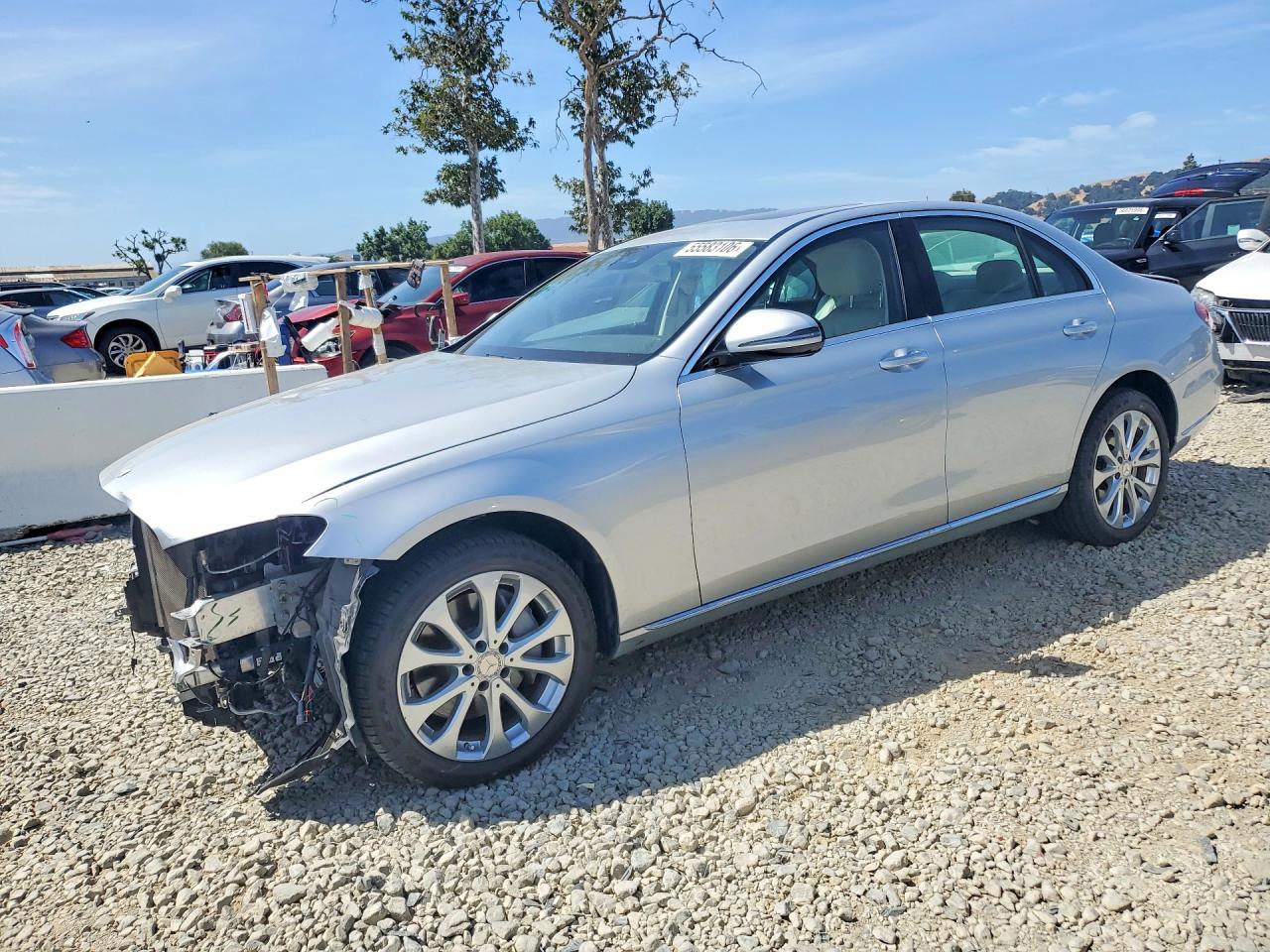 Salvage Mercedes-Benz E-Class Image
