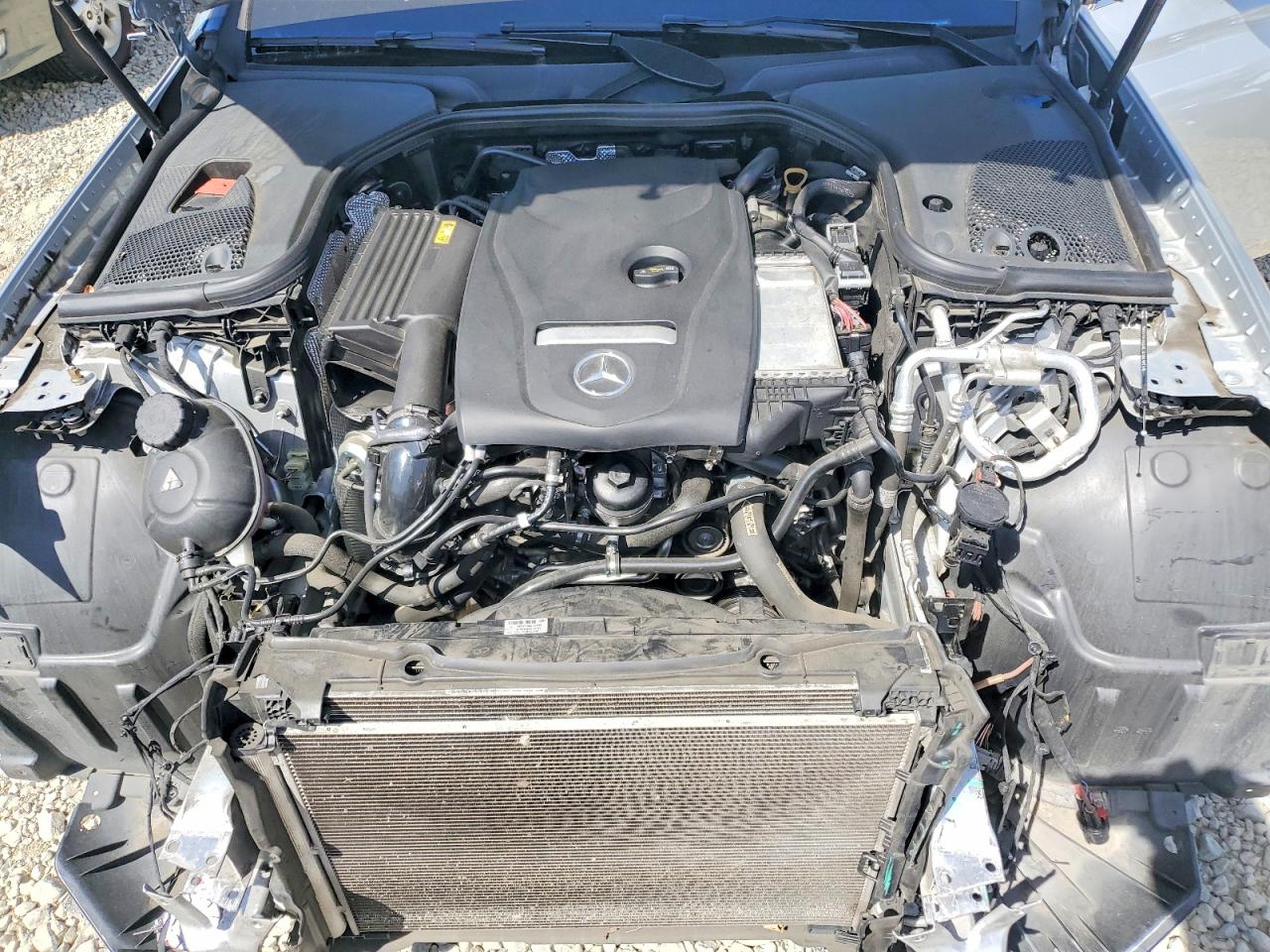 Mercedes-Benz E-Class 300