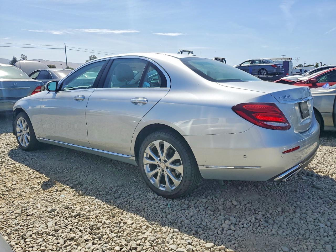Mercedes-Benz E-Class 300