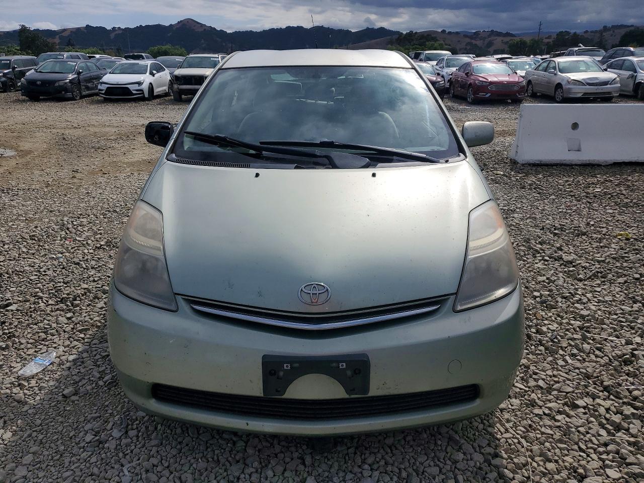 Toyota Prius Base