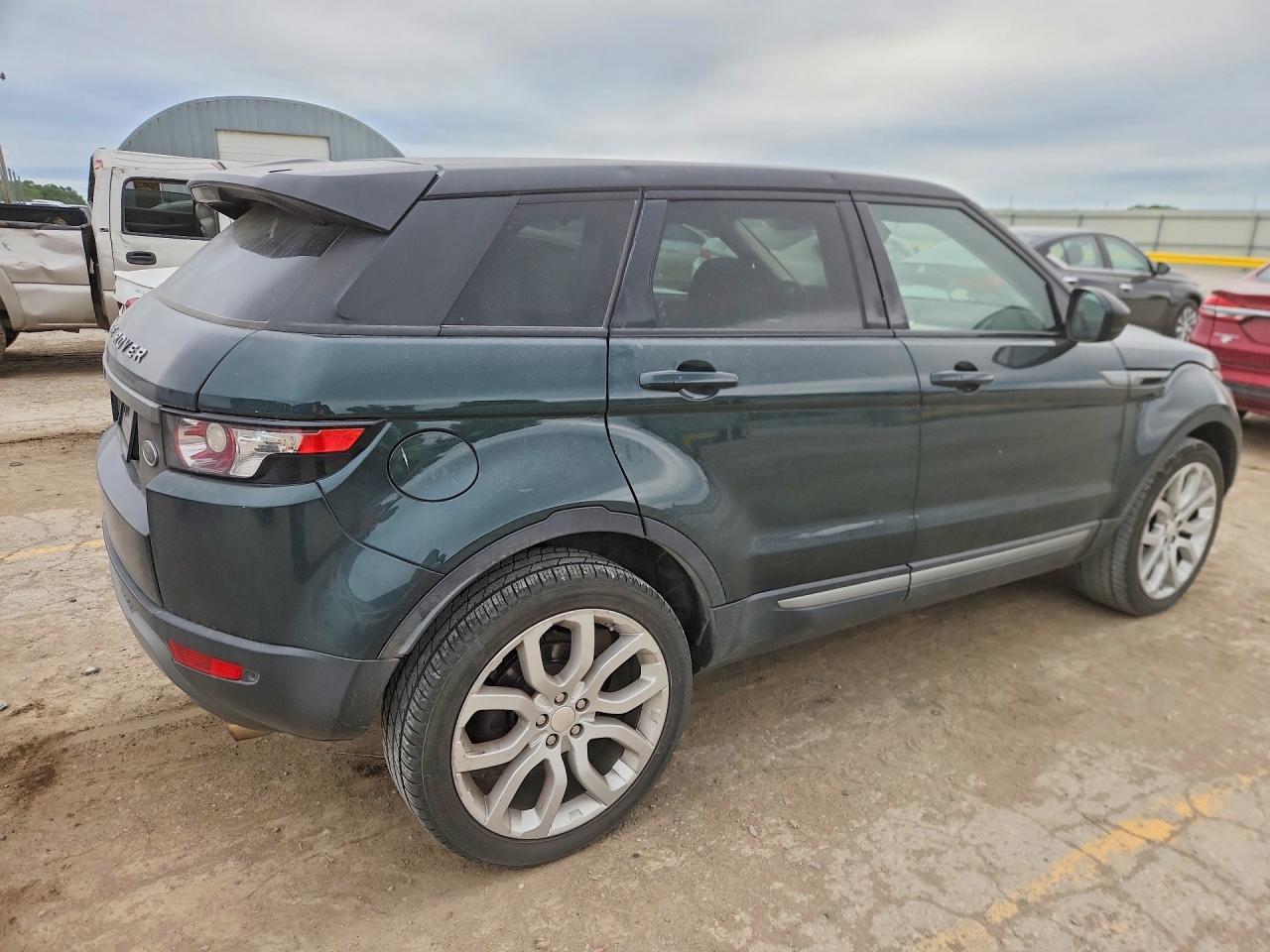 Land Rover Range Rover Pure Plus