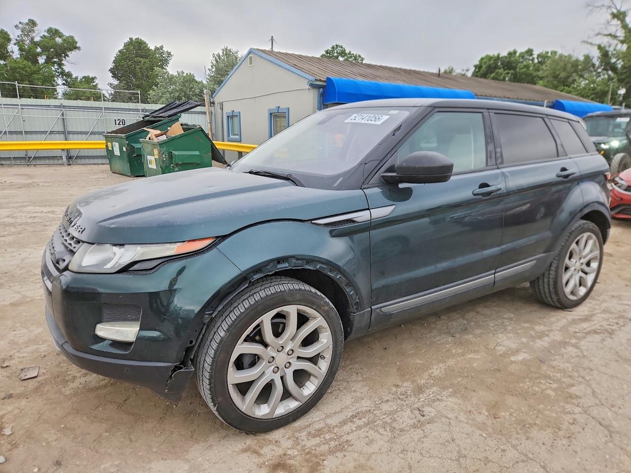 Salvage Land Rover Range Rover Image