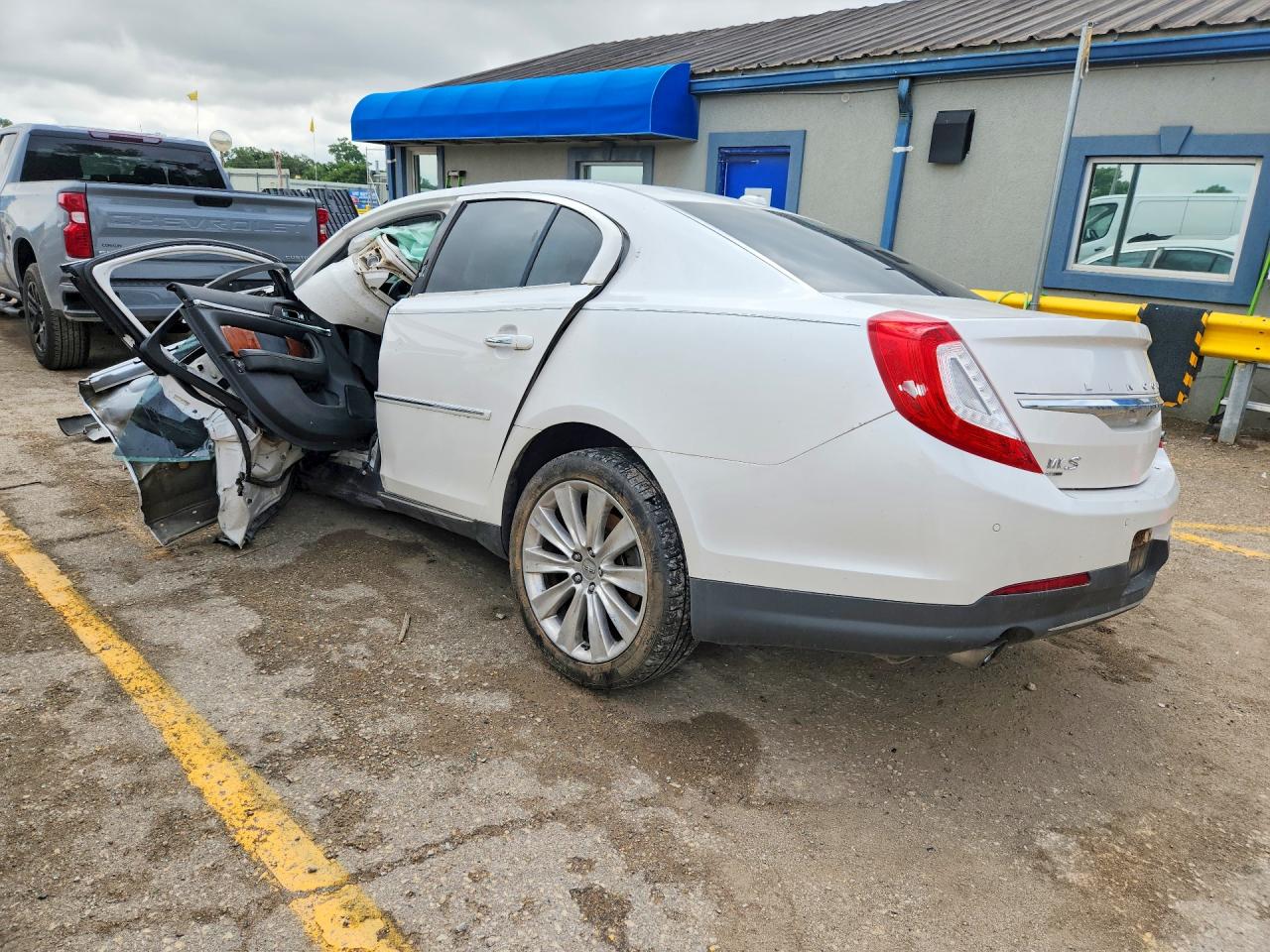 Lincoln MKS