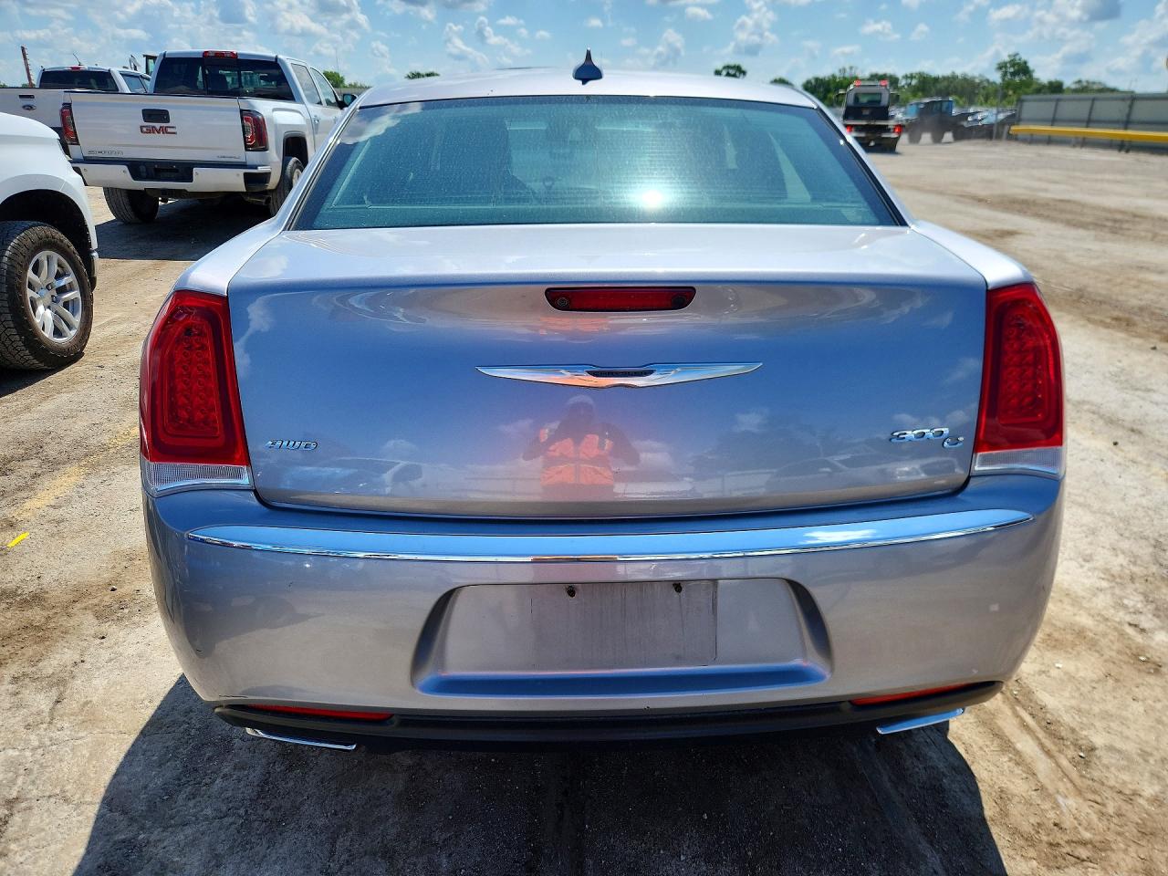 Chrysler 300