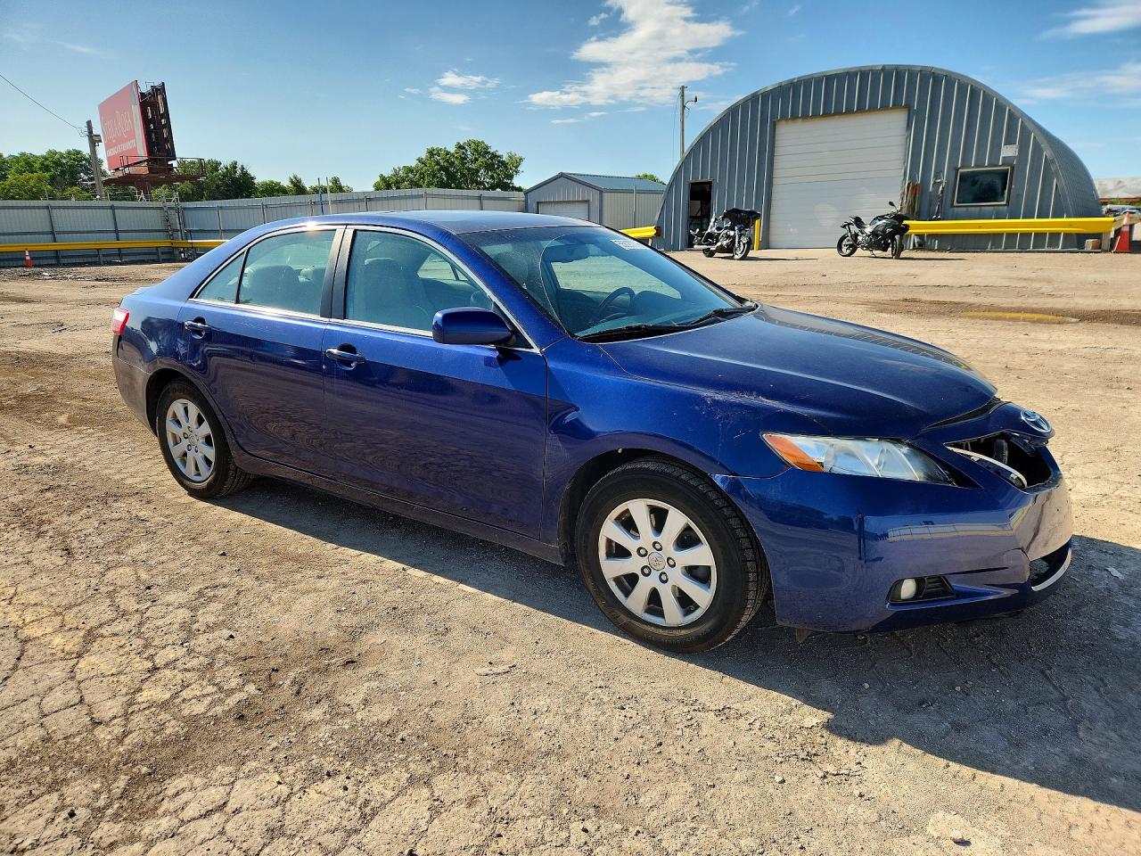 Toyota Camry Xle