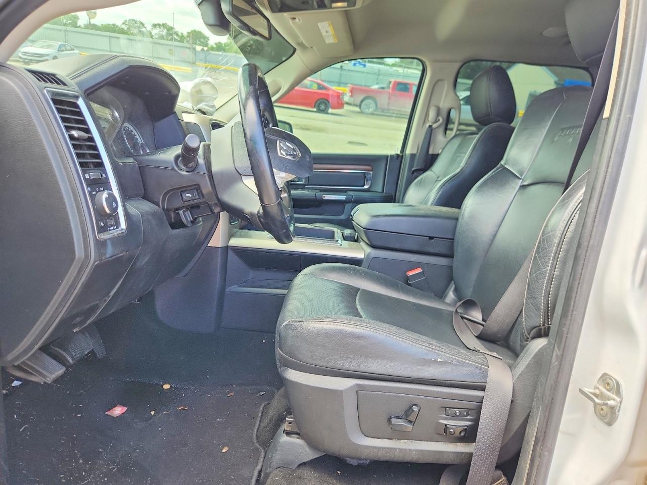 Ram 1500 Laramie