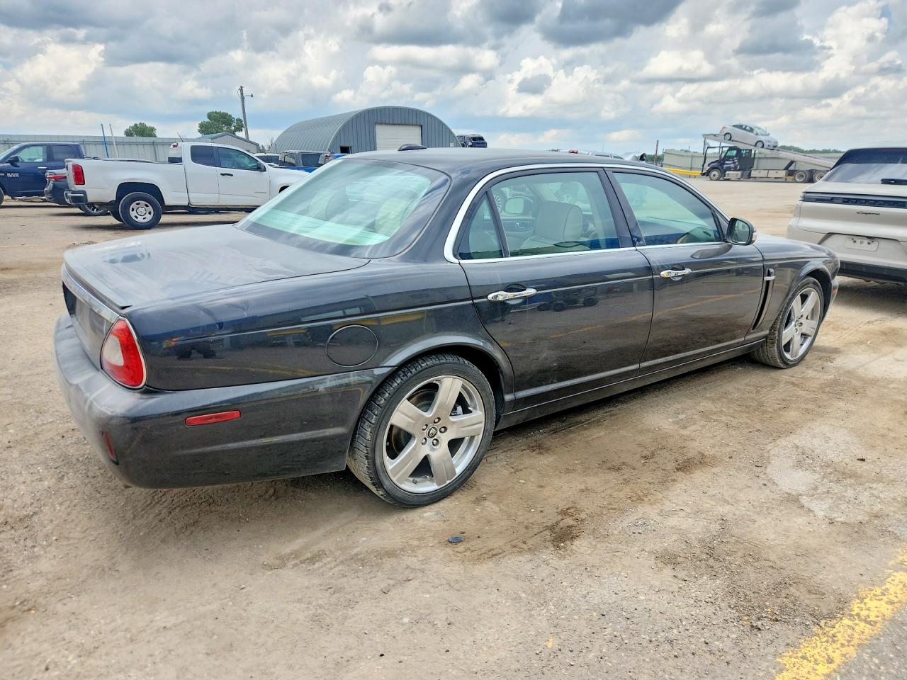 Jaguar Xj8 L