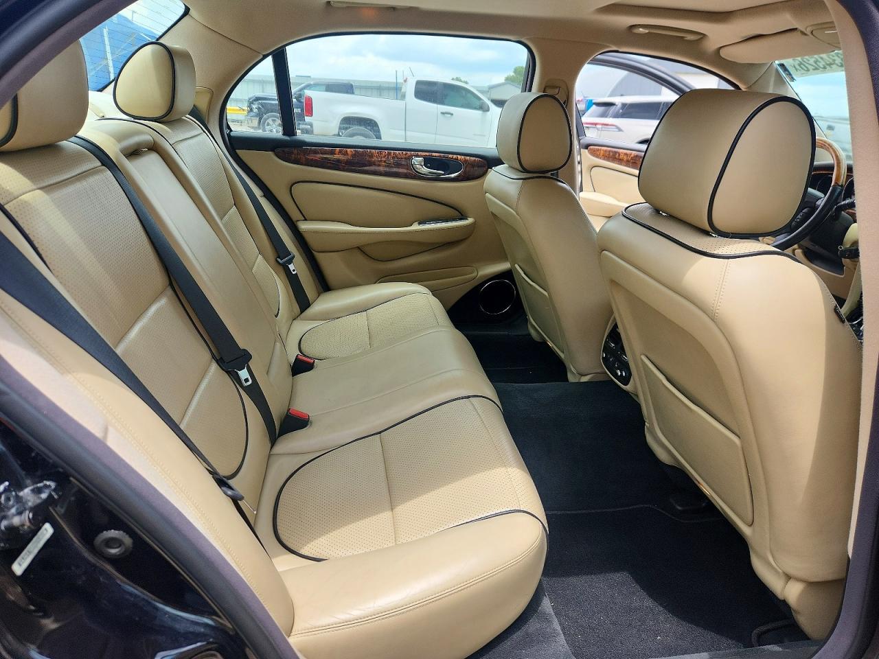 Jaguar Xj8 L