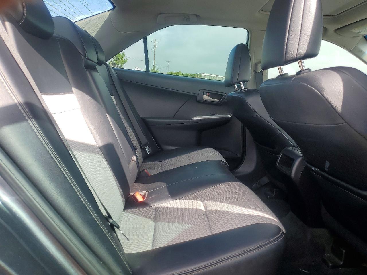 Toyota Camry Se