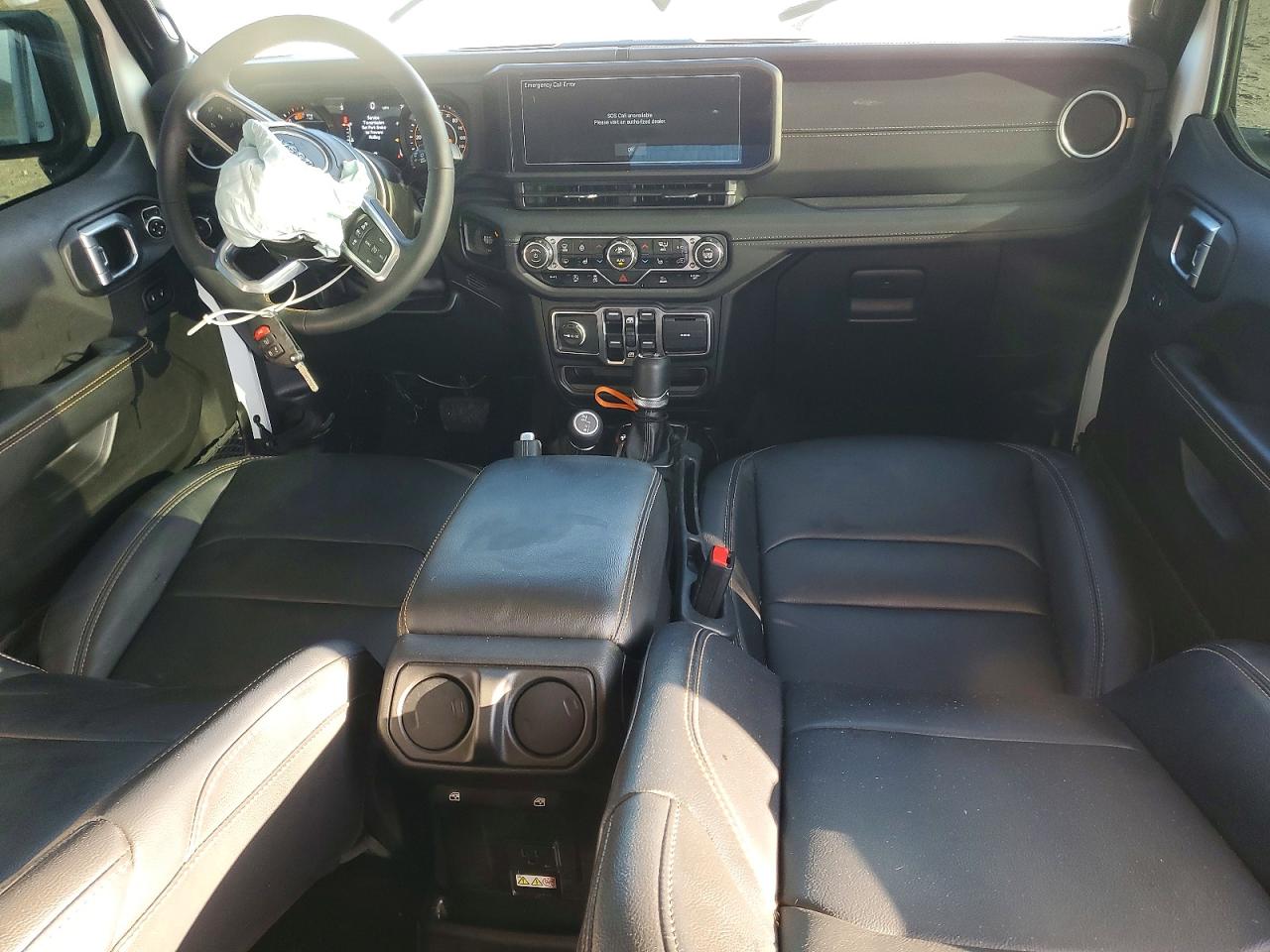 Jeep Wrangler Sahara