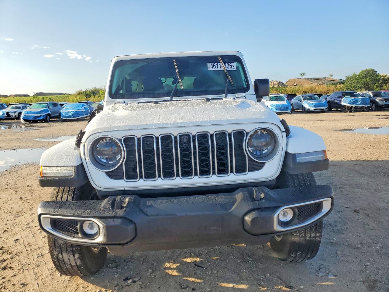 Jeep Wrangler Sahara