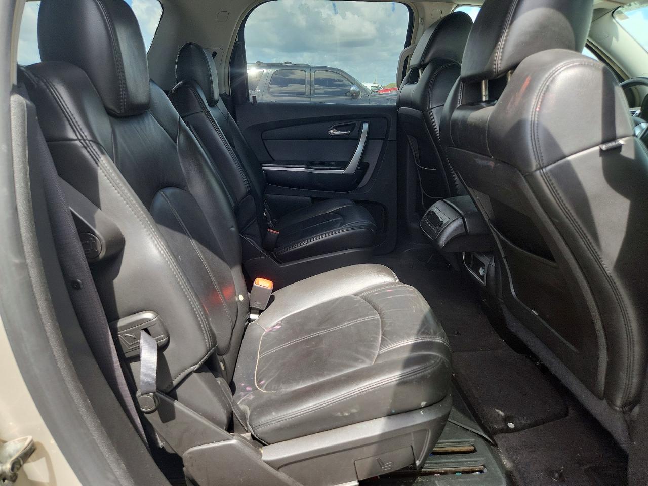 GMC Acadia Slt-2