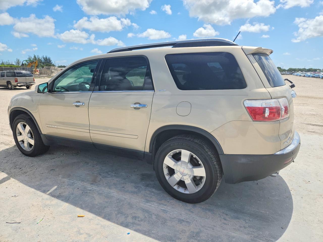 GMC Acadia Slt-2