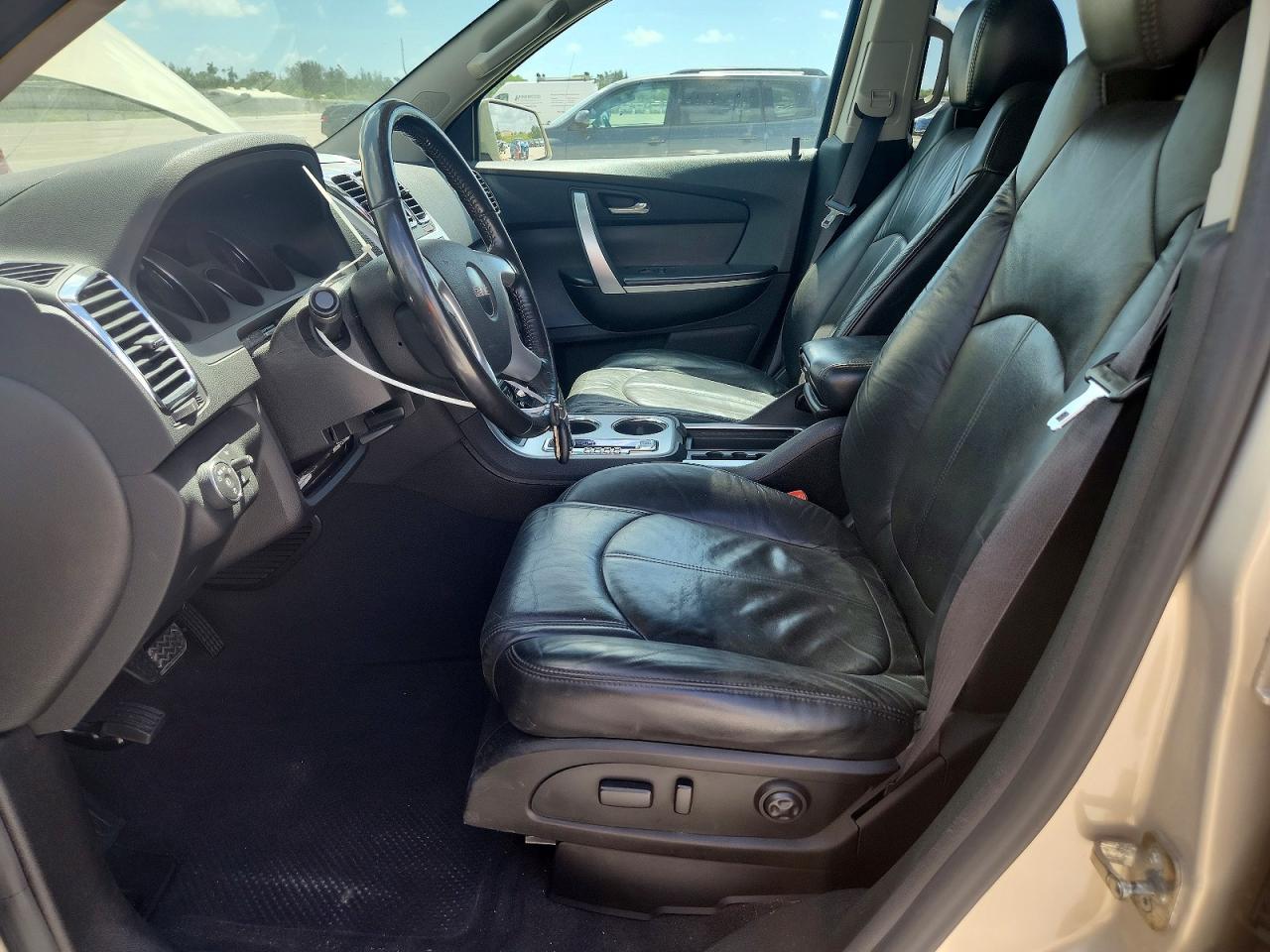 GMC Acadia Slt-2