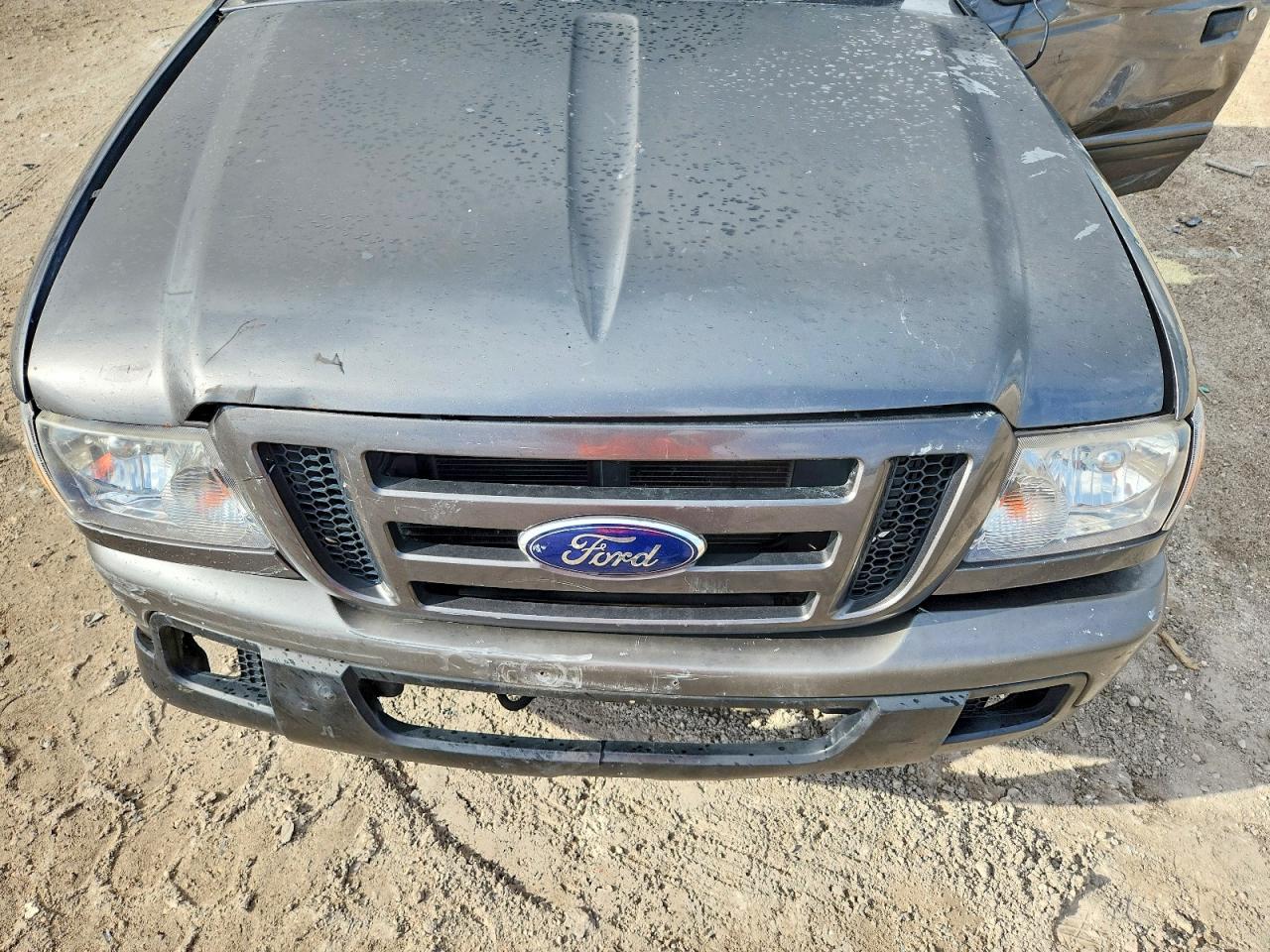 Ford Ranger Super Cab
