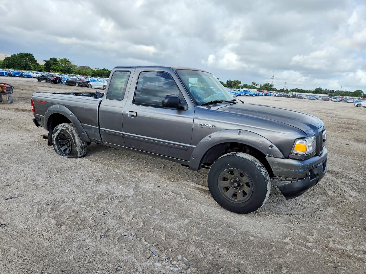 Ford Ranger Super Cab