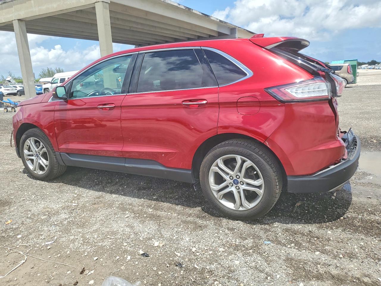 Ford Edge Titanium