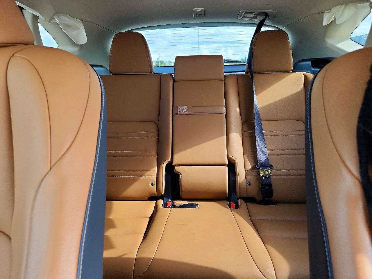 Lexus NX Base