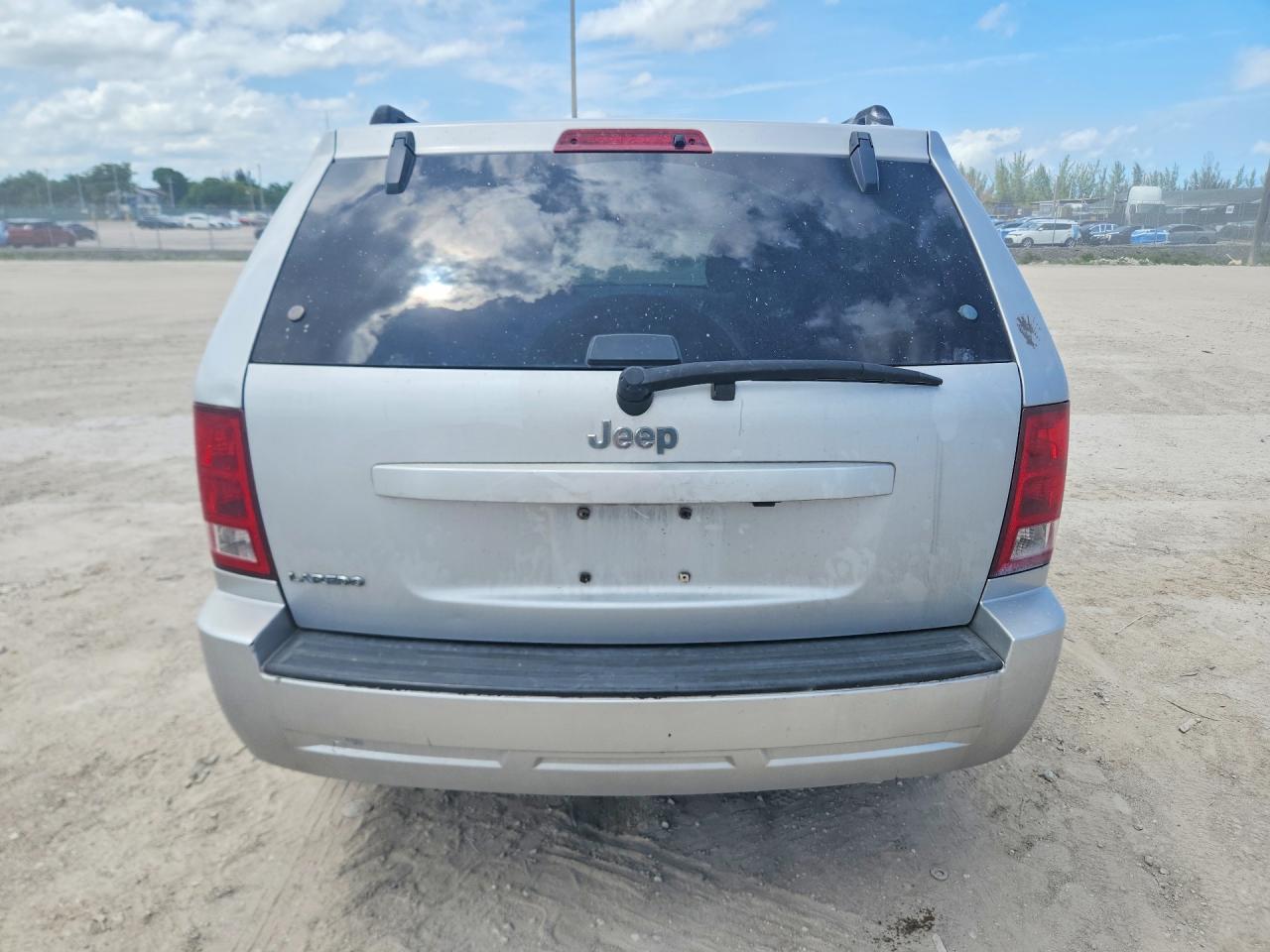 Jeep Cherokee Laredo