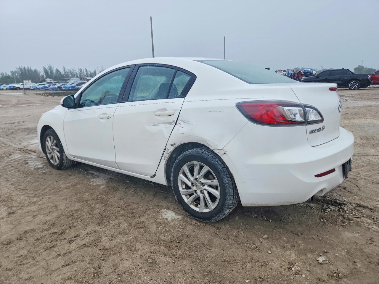 Mazda 3 I