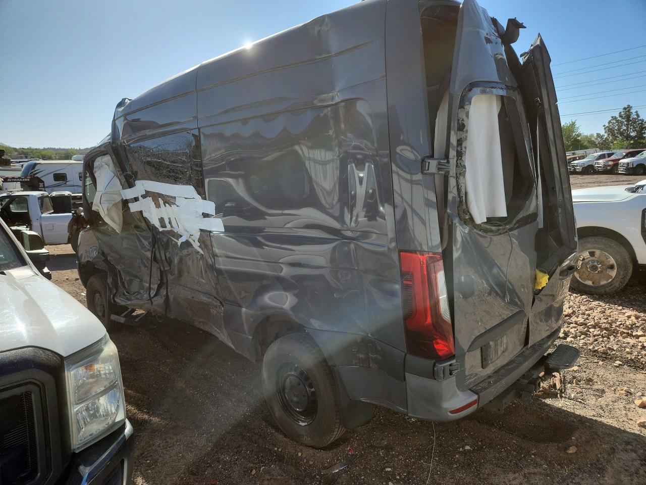 Mercedes-Benz Sprinter 2500