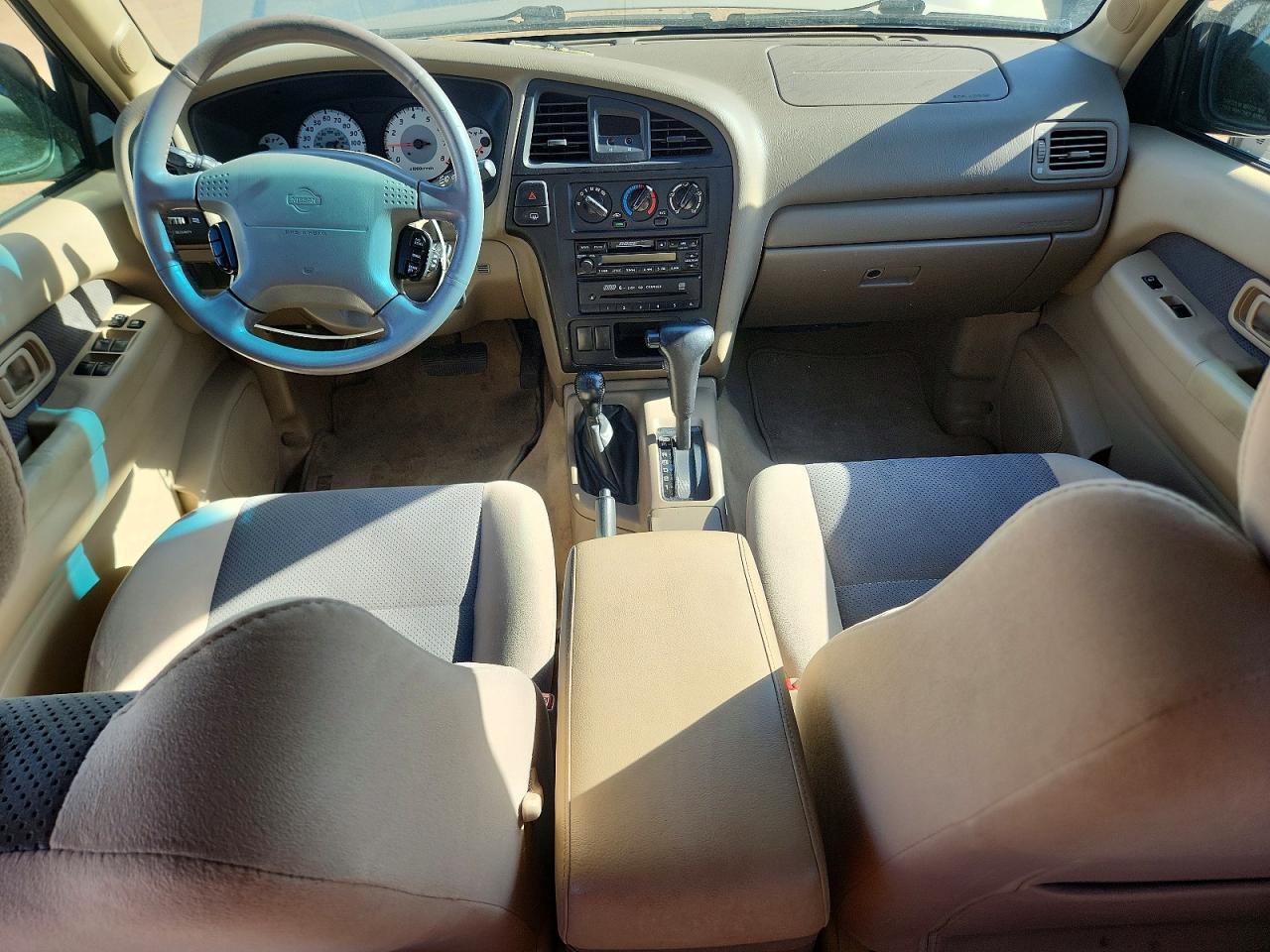 Nissan Pathfinder Se