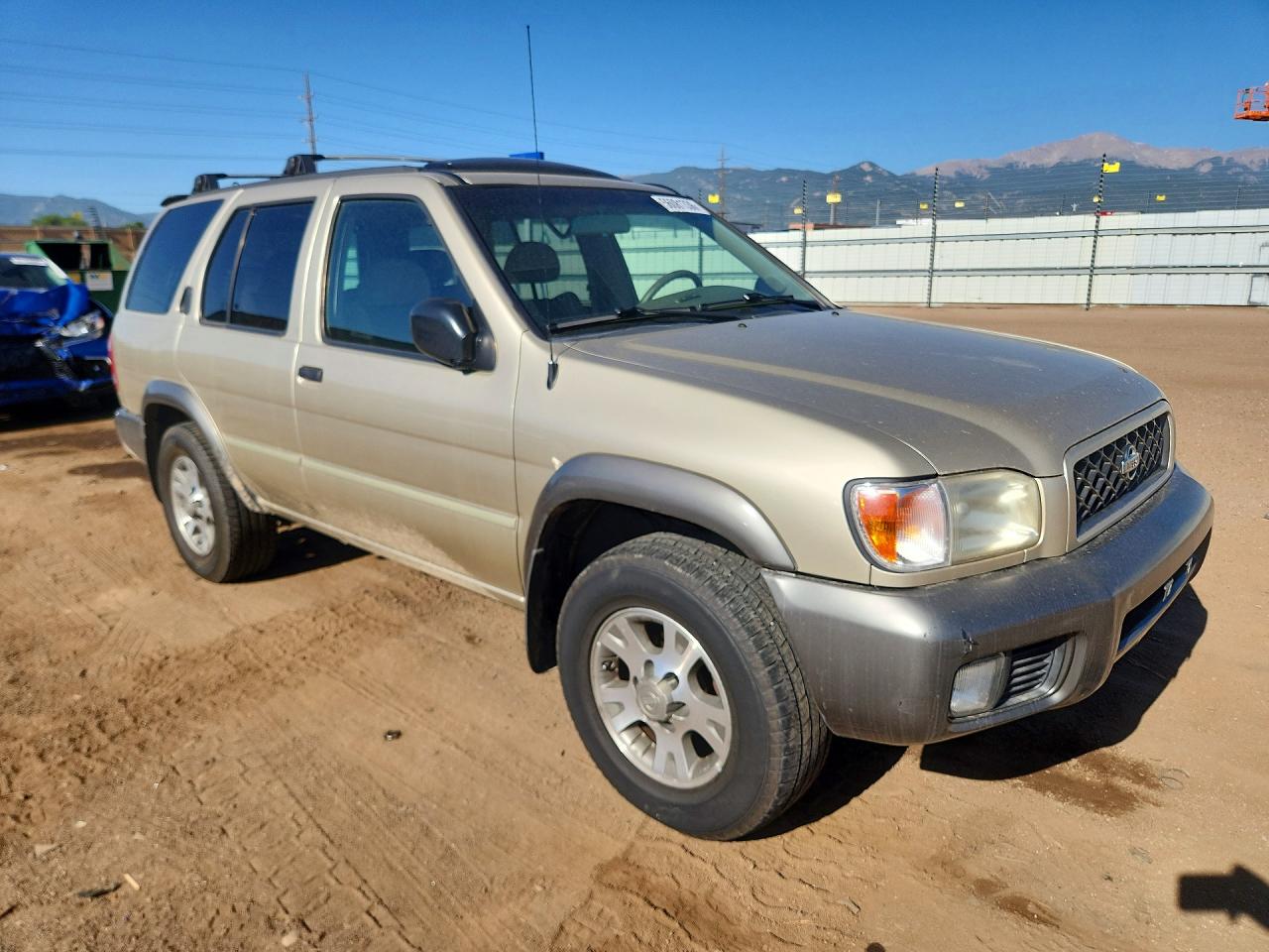 Nissan Pathfinder Se