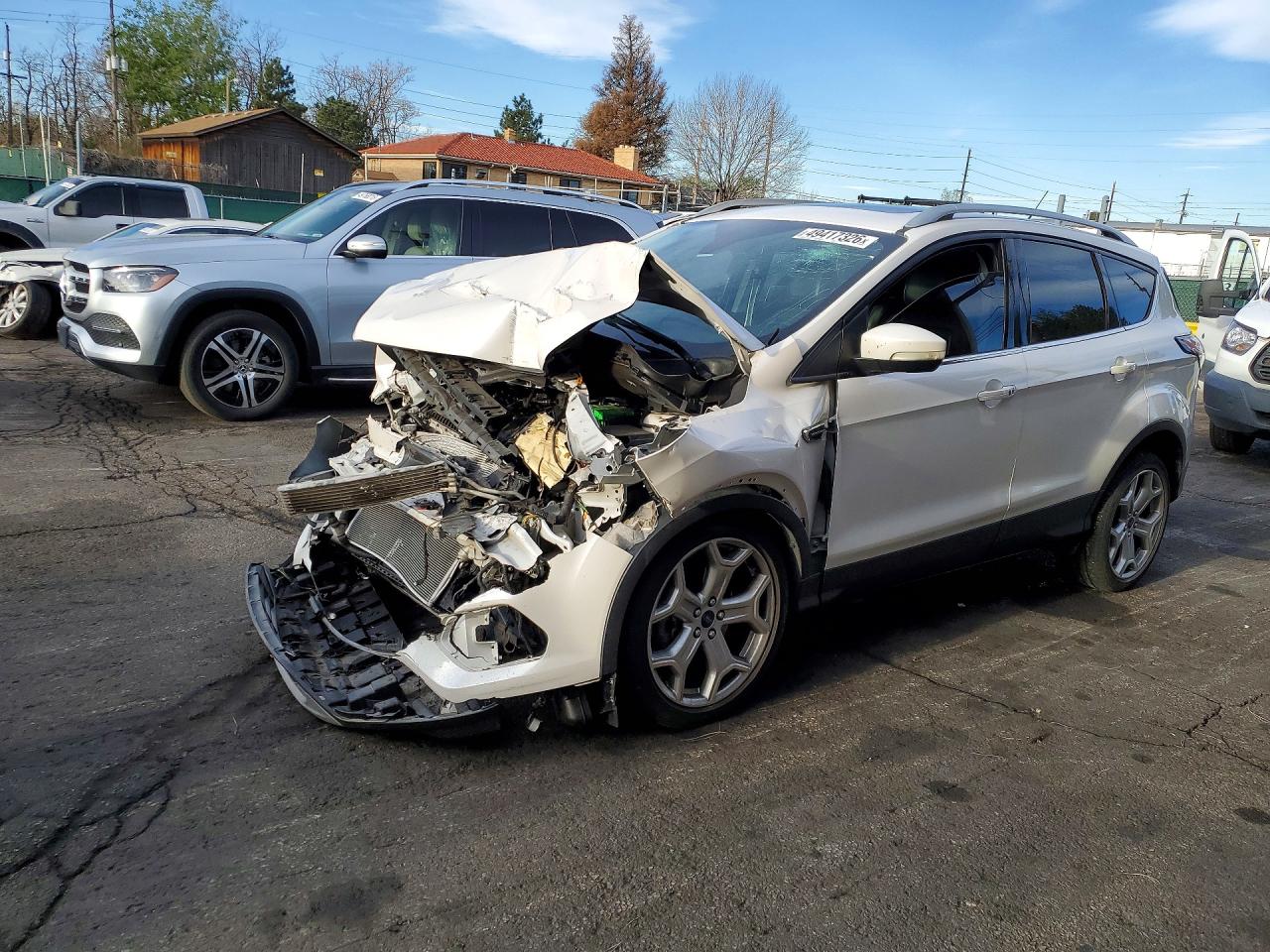 Salvage Ford Escape Image