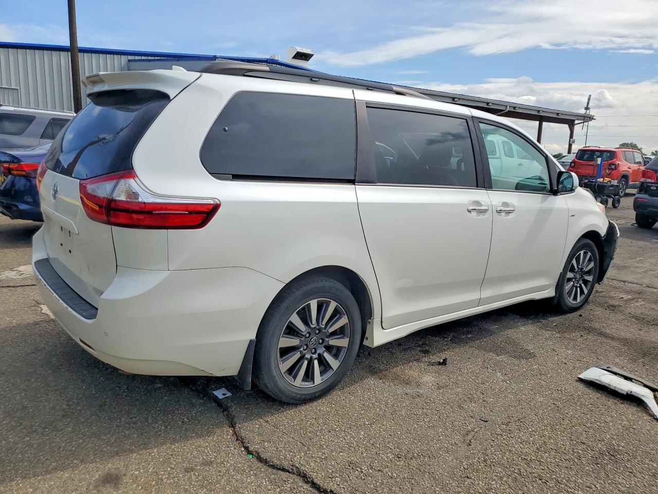 Toyota Sienna Xle Premium 7-passenger