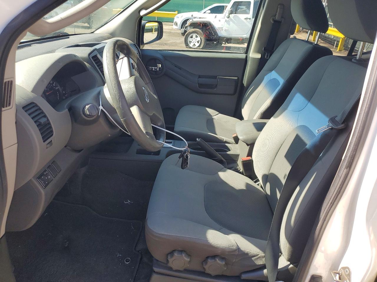 Nissan Xterra X