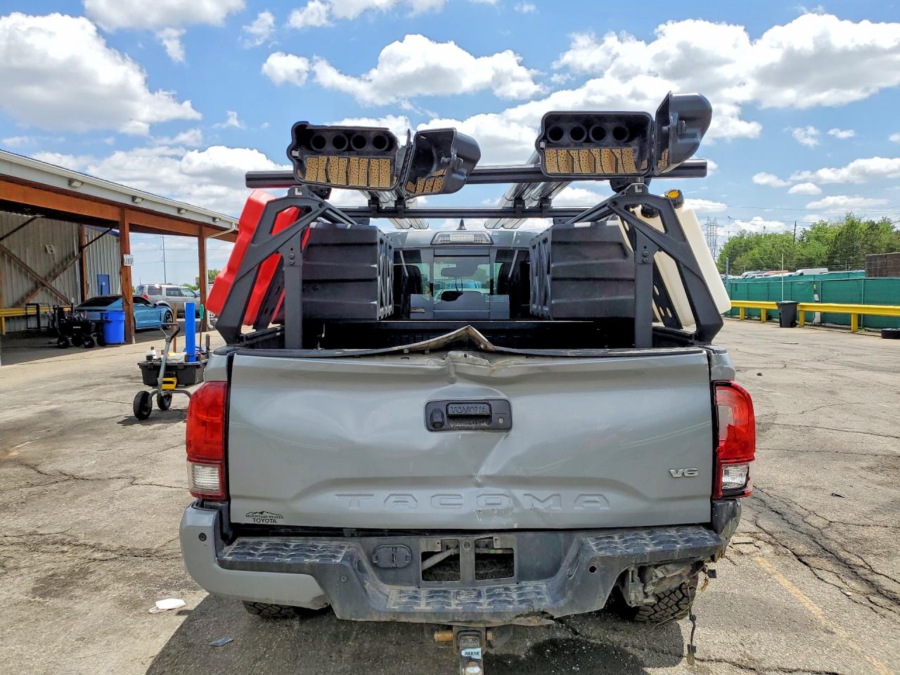 Toyota Tacoma Trd Off-road