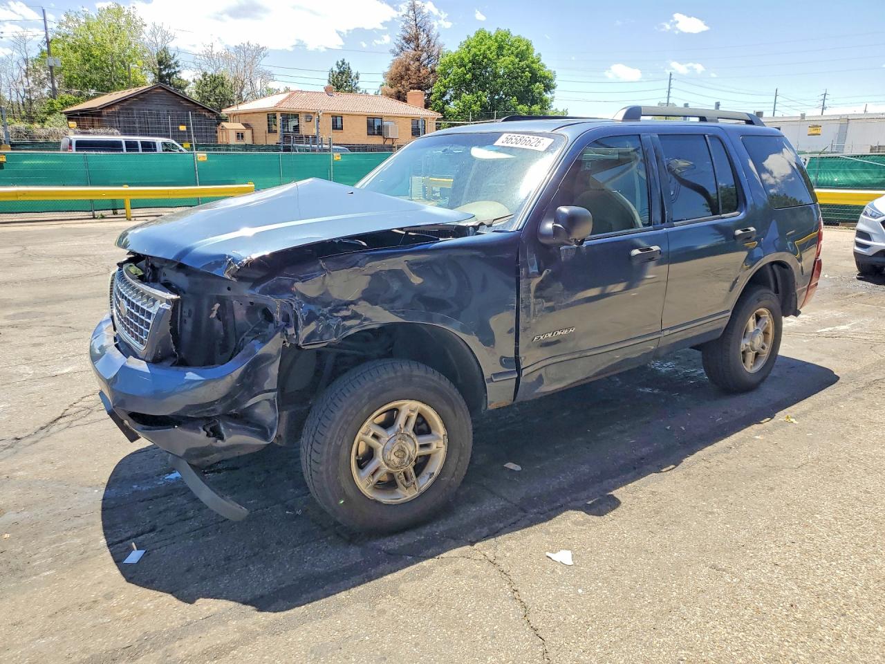 Salvage Ford Explorer Image