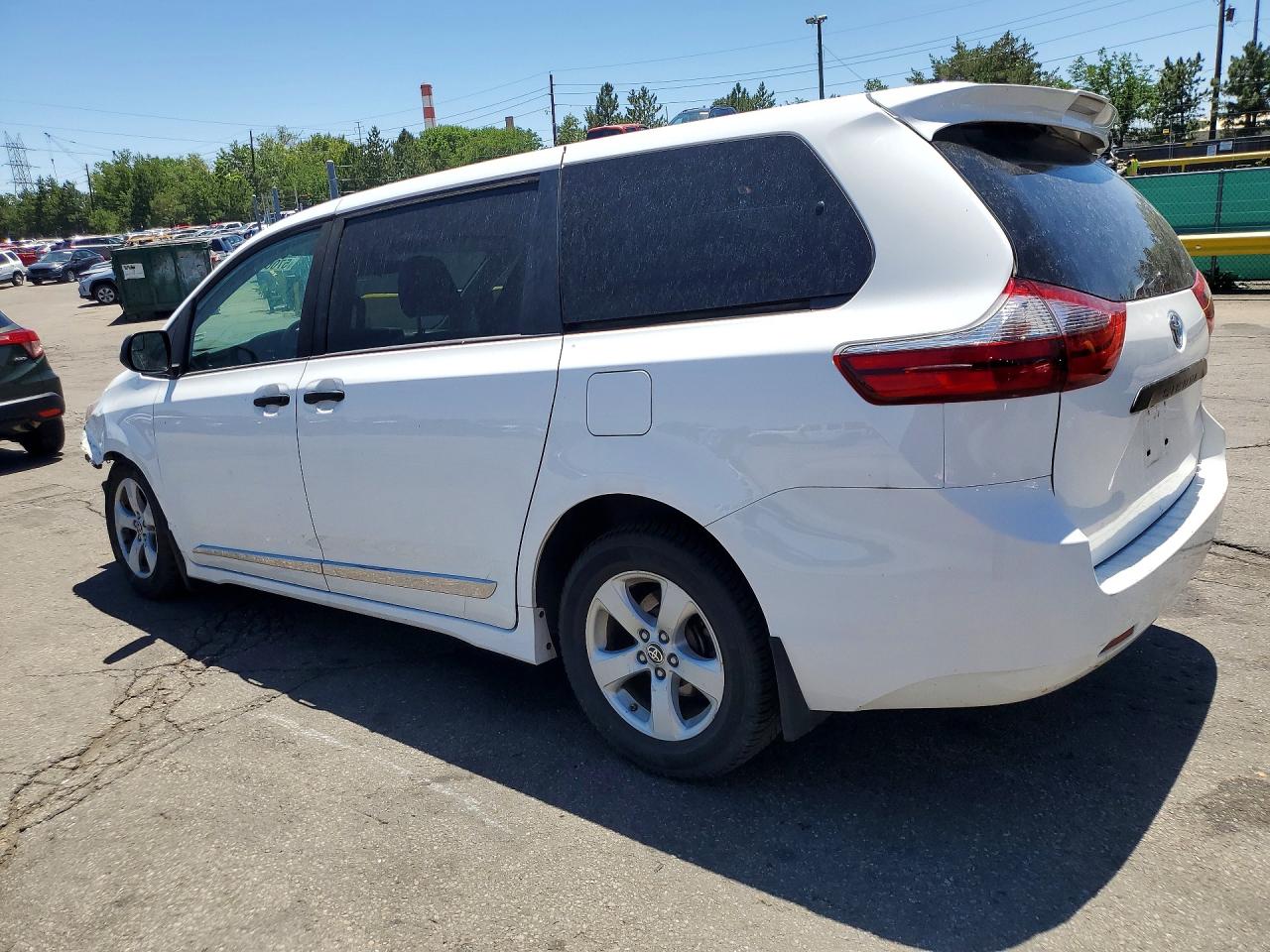 Toyota Sienna L