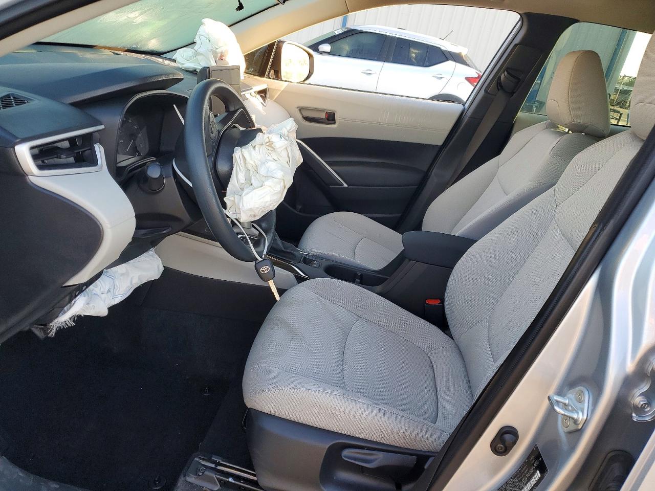 Toyota Corolla L