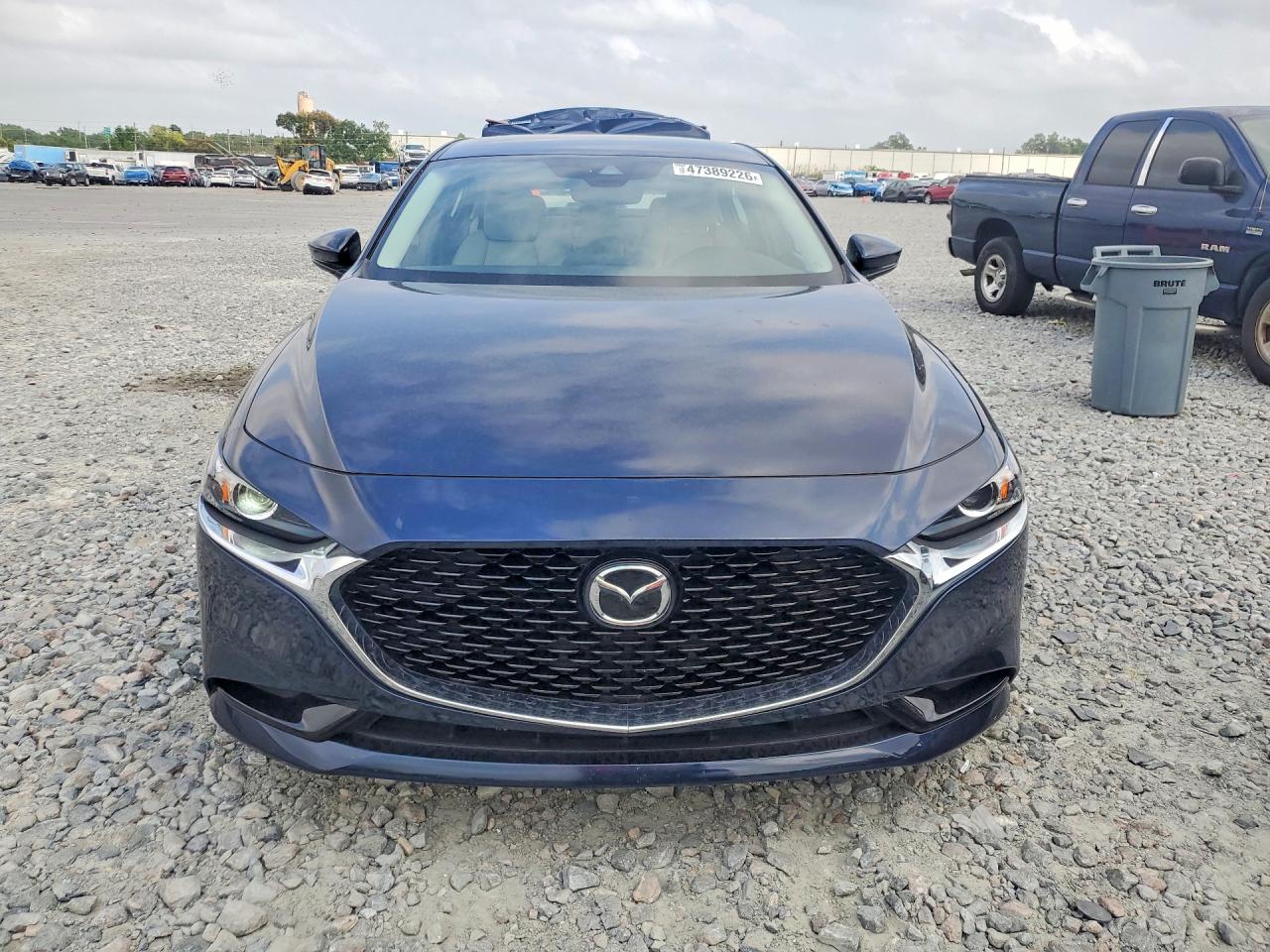 Mazda 3 Preferred