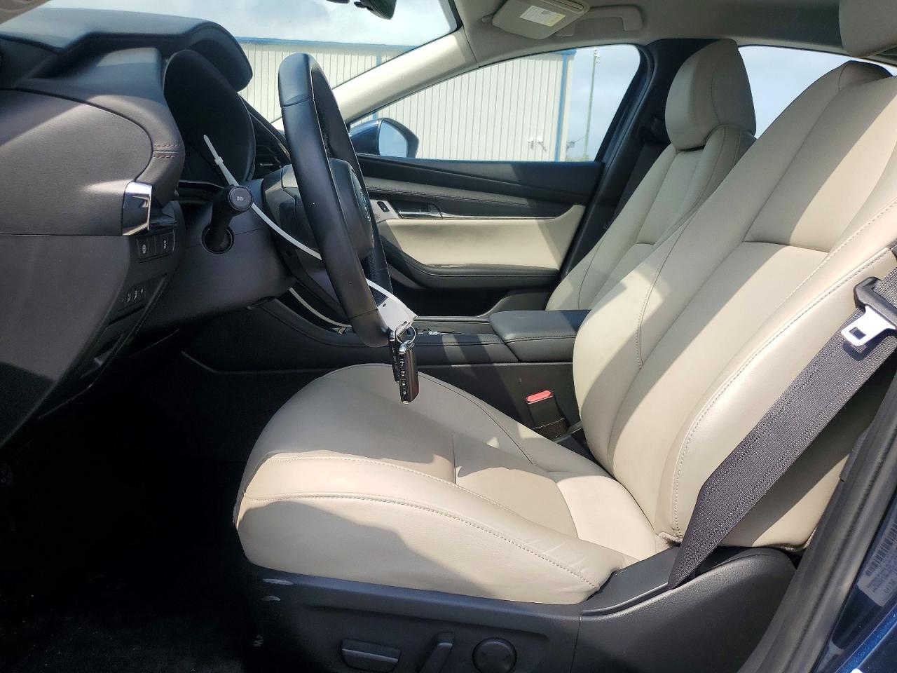 Mazda 3 Preferred