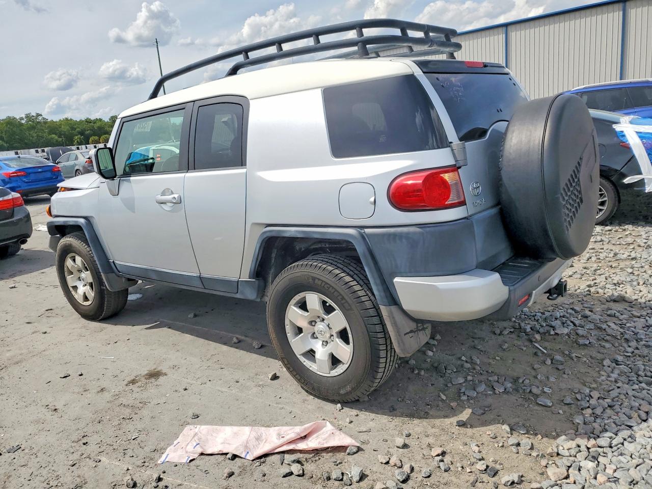 Toyota FJ Cruiser Base