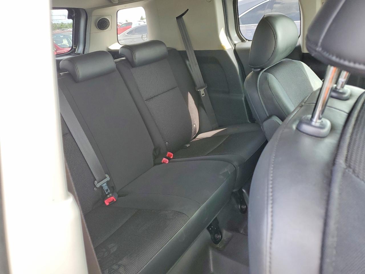 Toyota FJ Cruiser Base