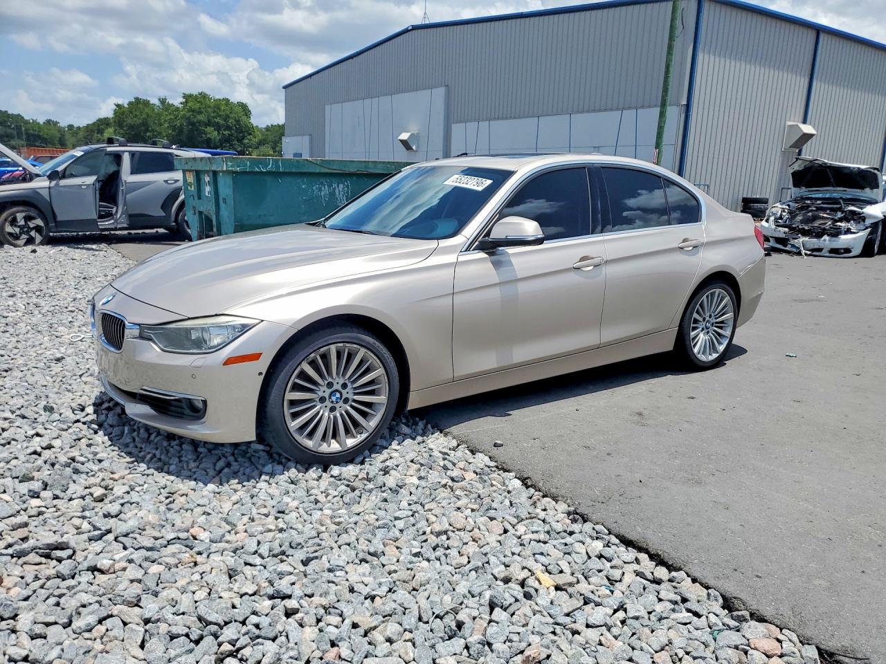 Salvage BMW 3 Series Image