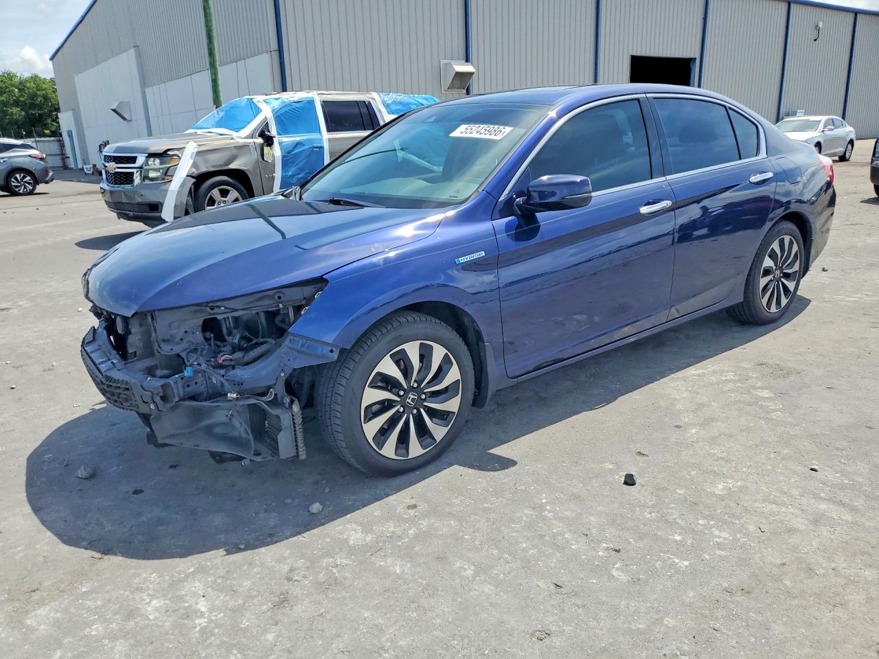 Salvage Honda Accord Image