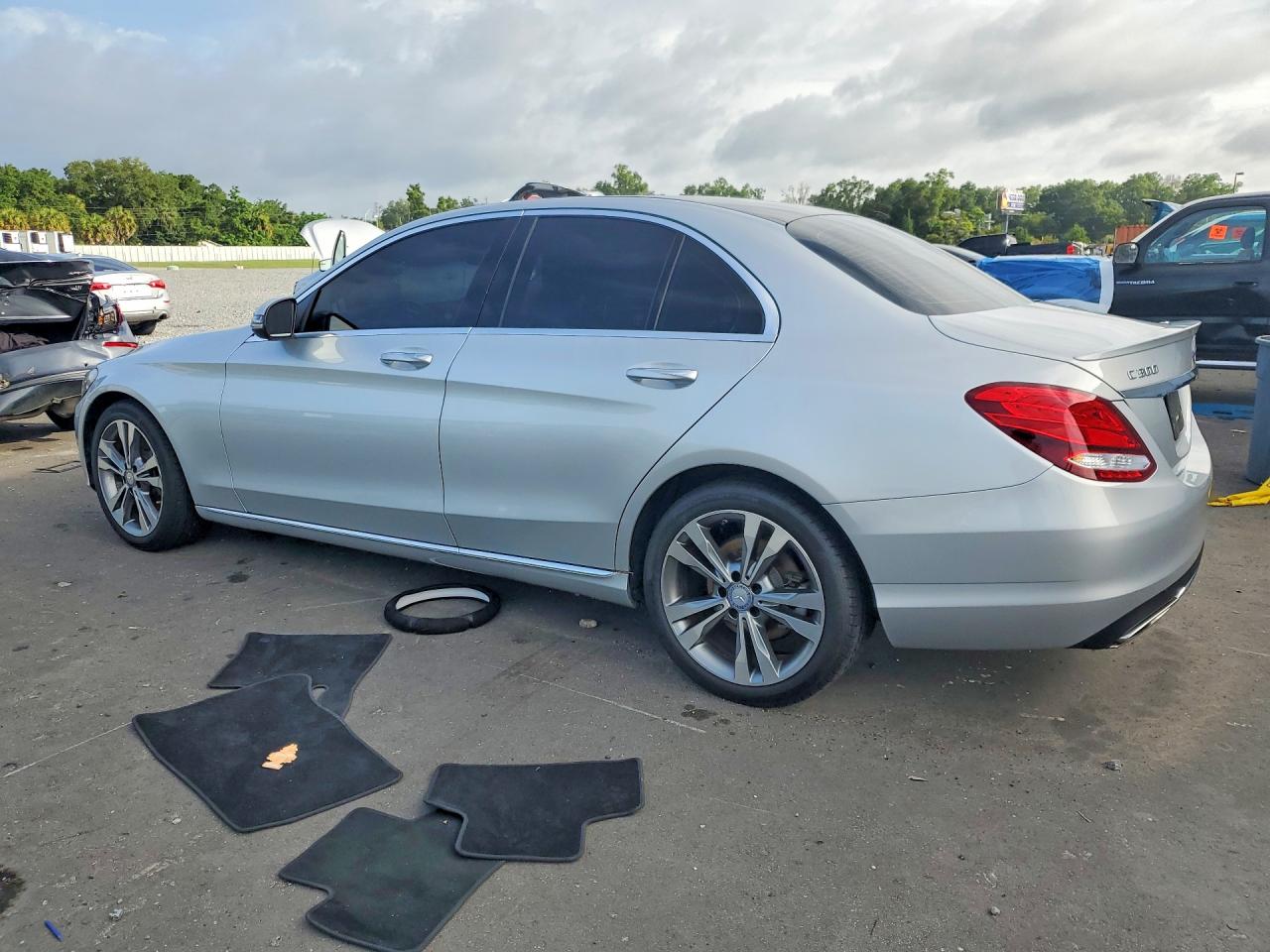 Mercedes-Benz C-Class 300