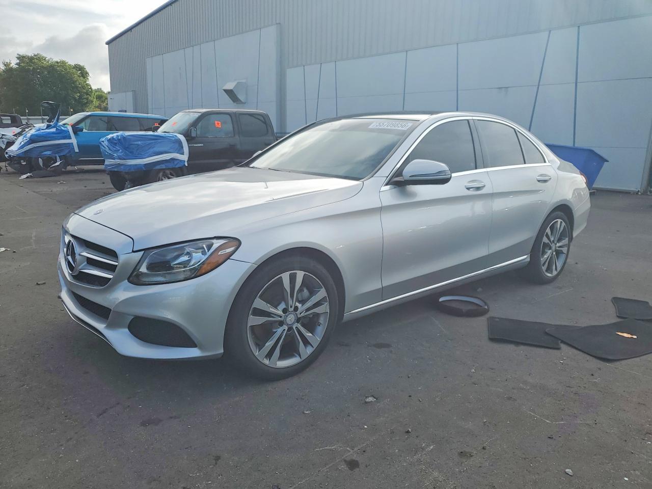 Salvage Mercedes-Benz C-Class Image