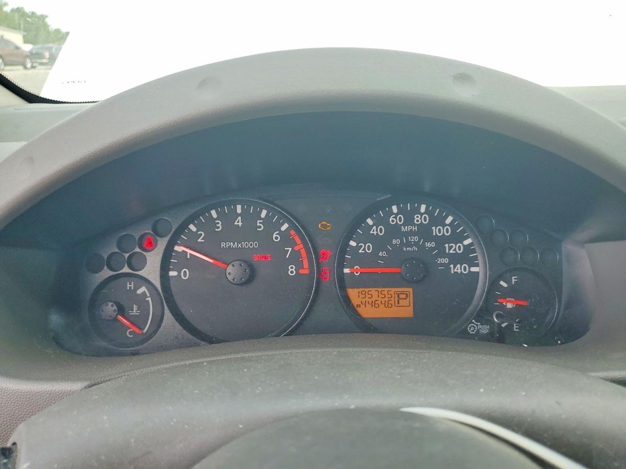 Nissan Frontier S