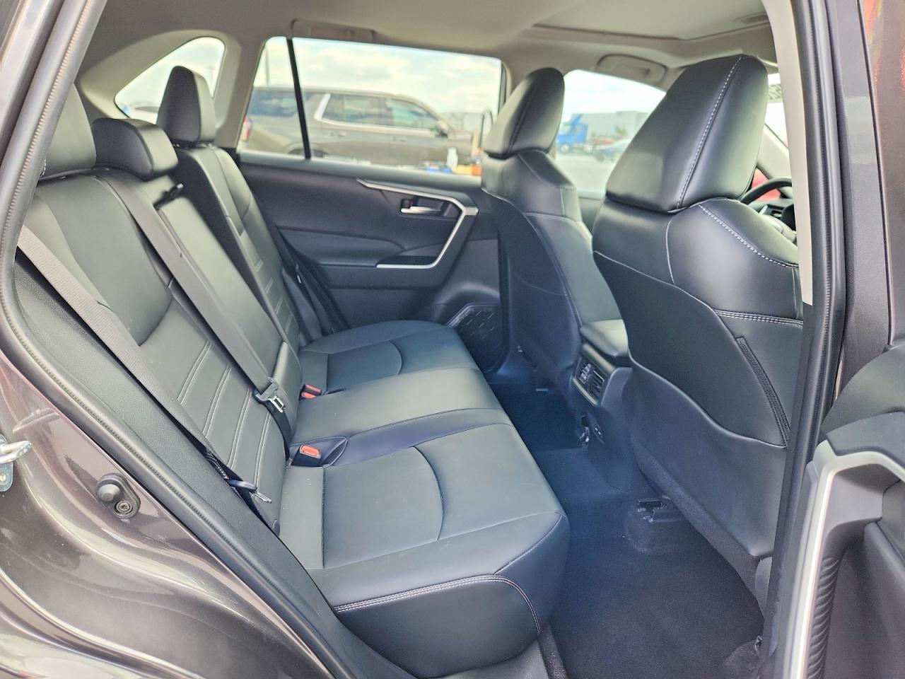 Toyota RAV4 Xle Premium