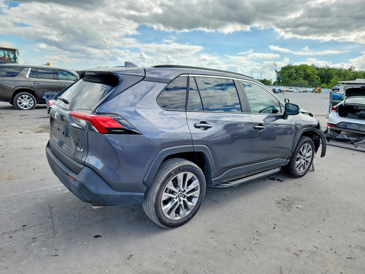 Toyota RAV4 Xle Premium