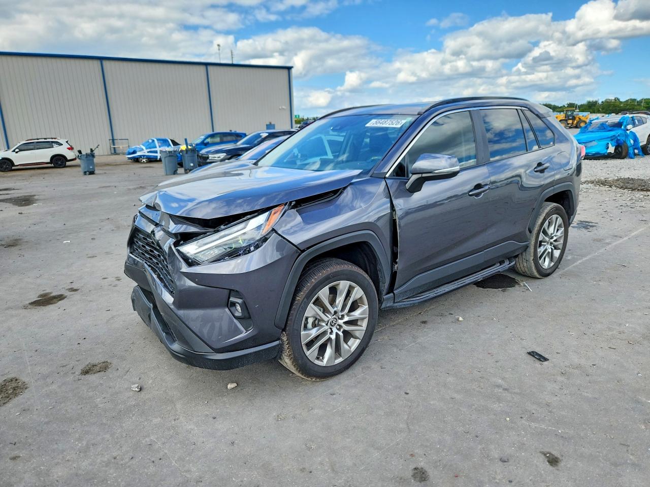 Salvage Toyota RAV4 Image
