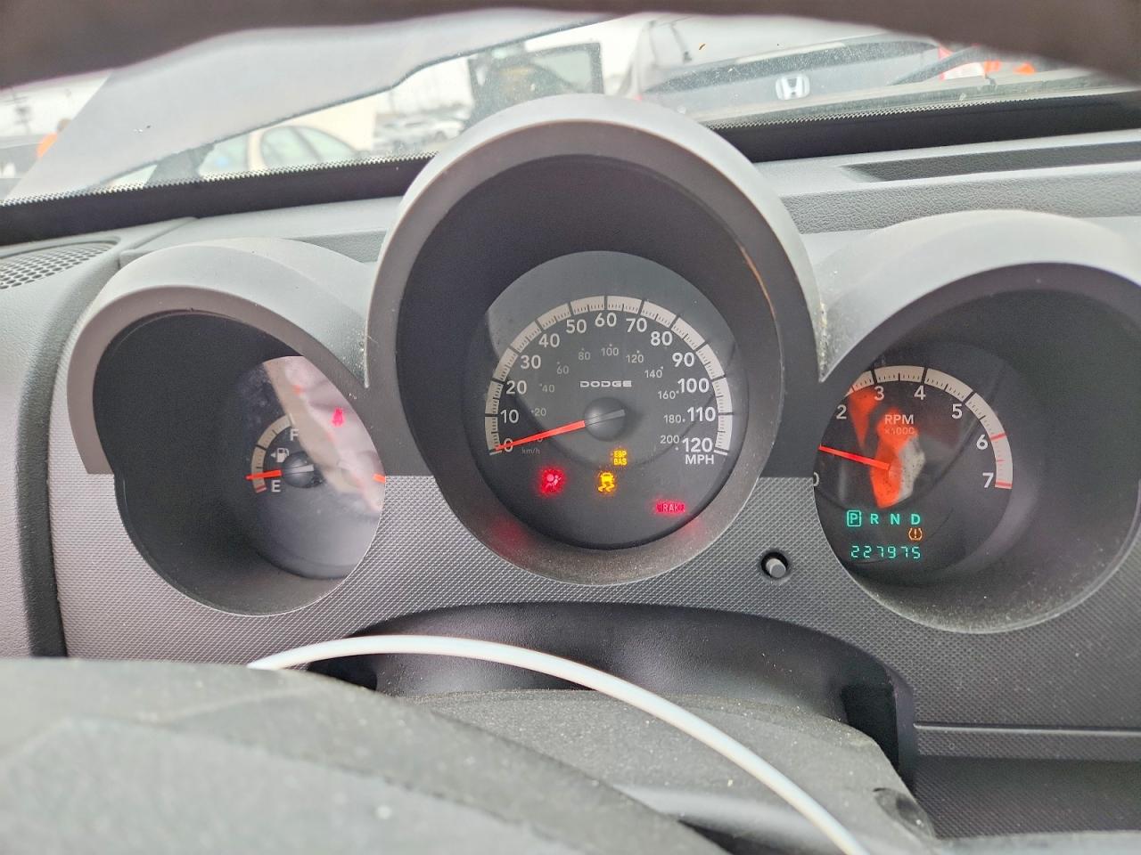Dodge Nitro Sxt