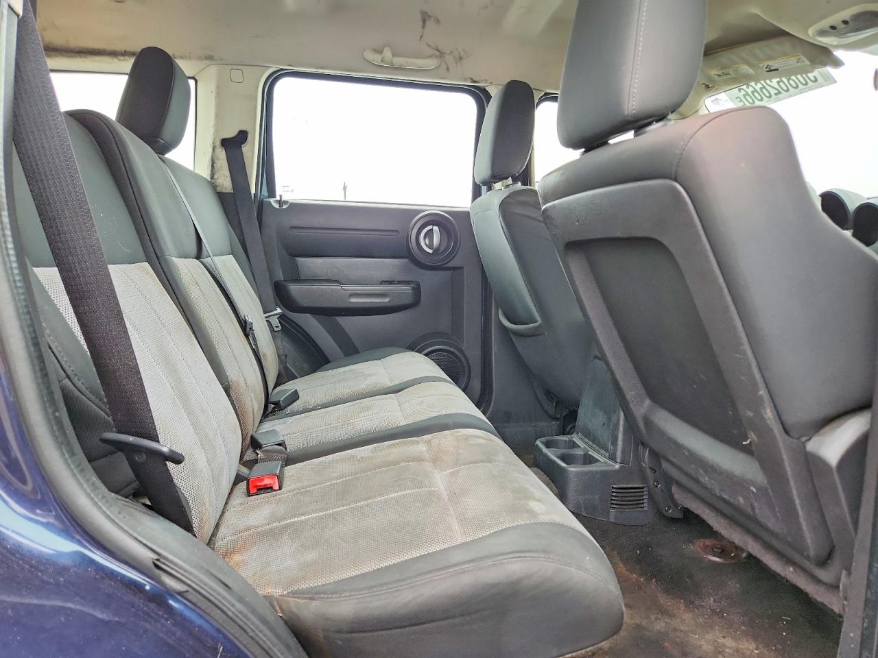 Dodge Nitro Sxt