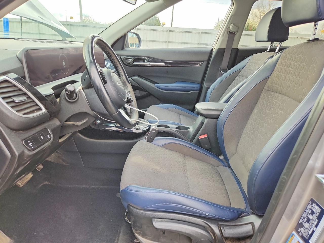 Kia Seltos S