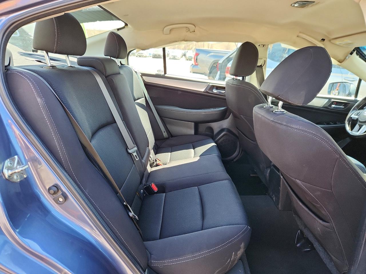 Subaru Legacy 2.5i Premium